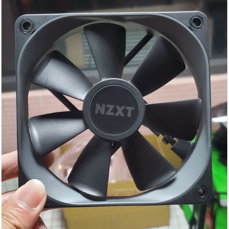 NZXT恩傑 KRAKEN Z73 海妖皇液晶頂級水冷 360mm一體式水冷散熱器 拆下來的風扇 歡迎議價