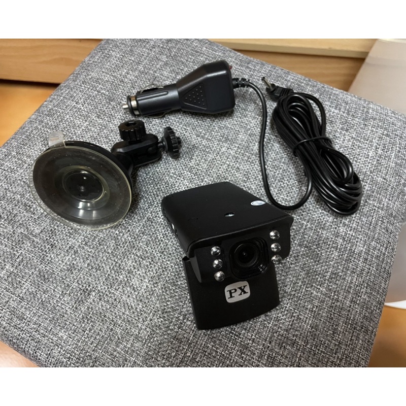 PX大通 HD高畫質行車記錄器 DV-1100（附8G記憶卡）