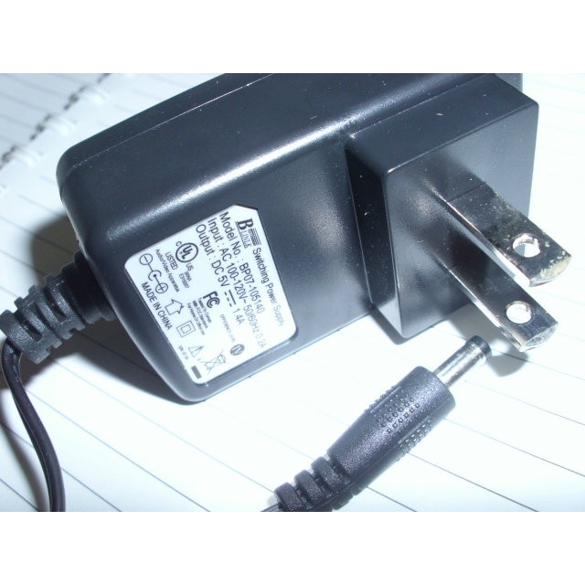 5V 1.4A 變壓器 外徑4mm 適合PSP 多款相機.手機.MP3.MP4.GPS.音箱喇叭.外接盒 風扇供電