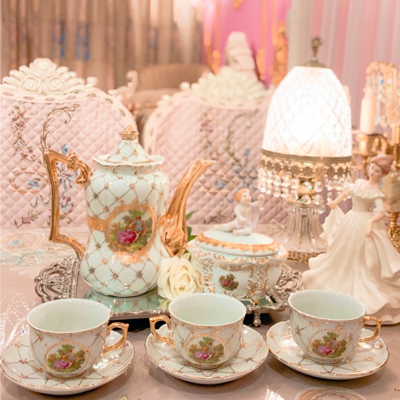 談情說愛高雅白瓷壺，杯盤，奶精壺，公主，小天使珠寶盒