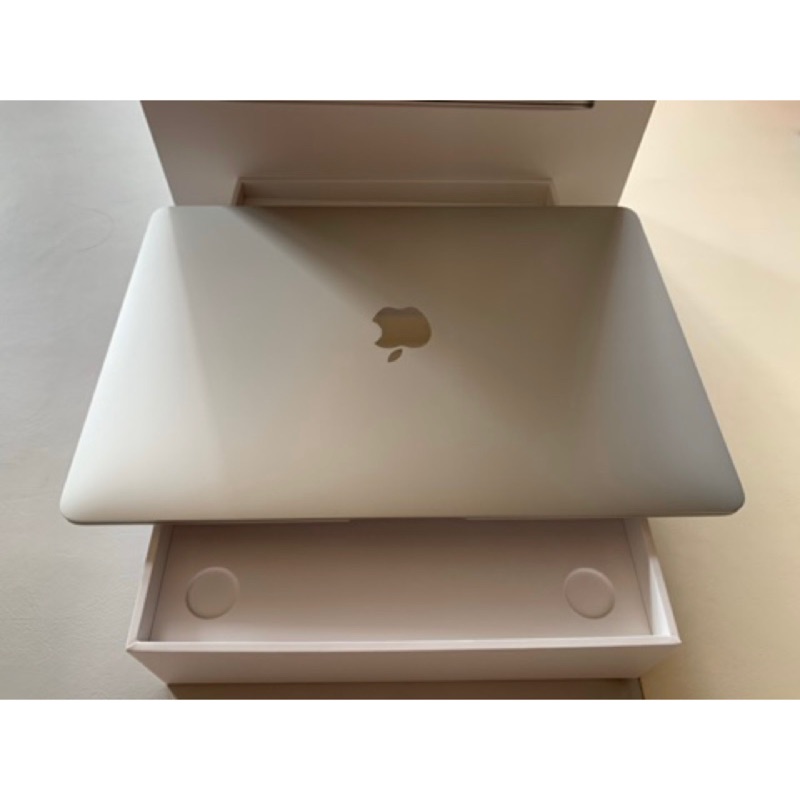 Touch ID 2019 MacBook Air 13 銀色 i5 1.6/8/512G ssd