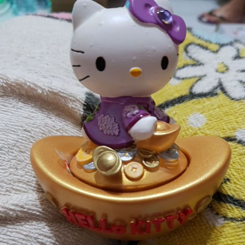 【現貨】三麗鷗 Hello kitty 聚寶盆擺設 有瑕疵