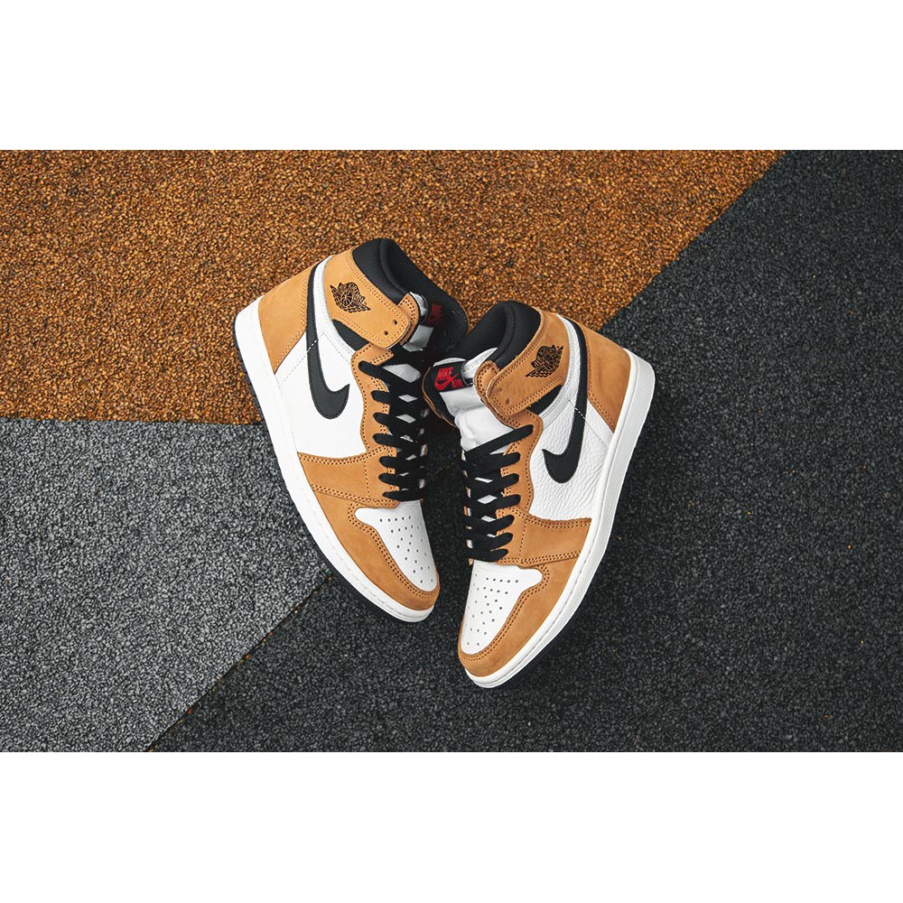 rookie of the year aj1