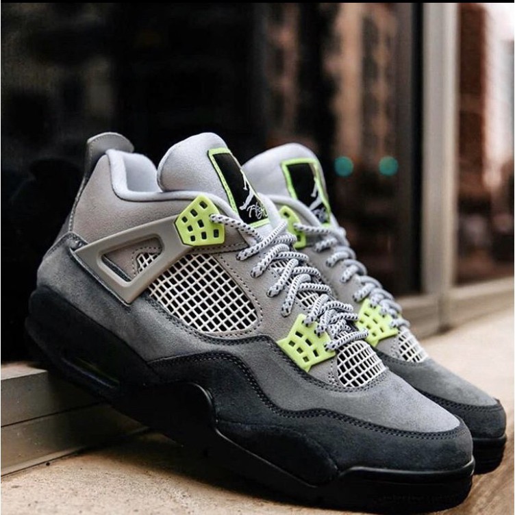 air jordan 4 retro se 95 neon