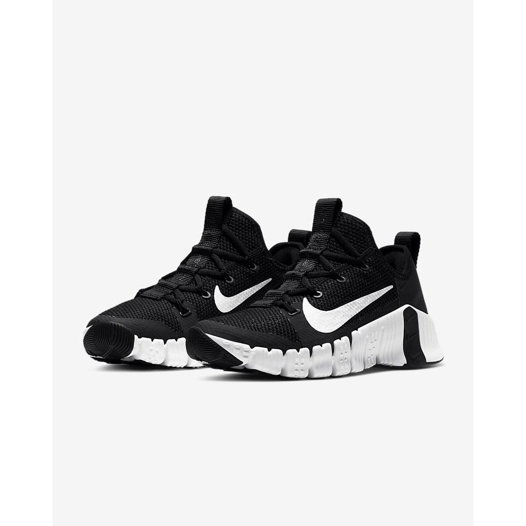 nike free metcon black