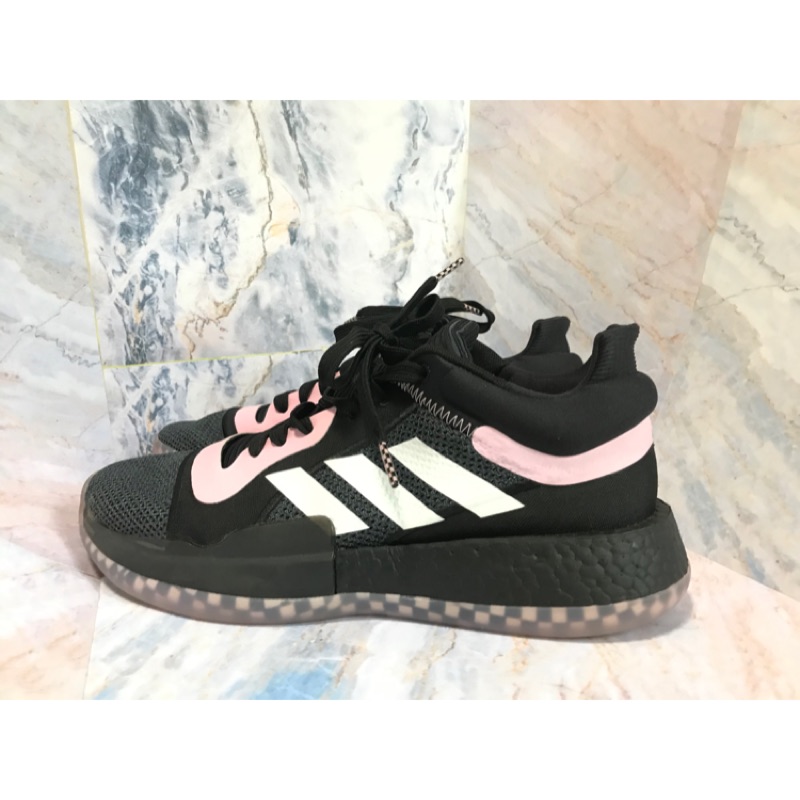 Adidas marquee boost low
