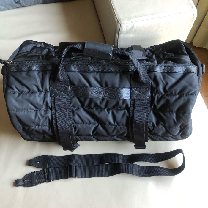 保證正品 MONCLER 兩用 背包 側背包 後背包 運動包 旅行包
