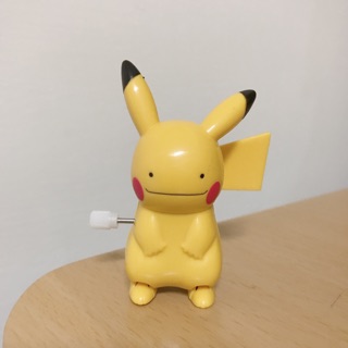 日本帶回百變怪皮卡丘/萬聖節皮卡丘扭蛋