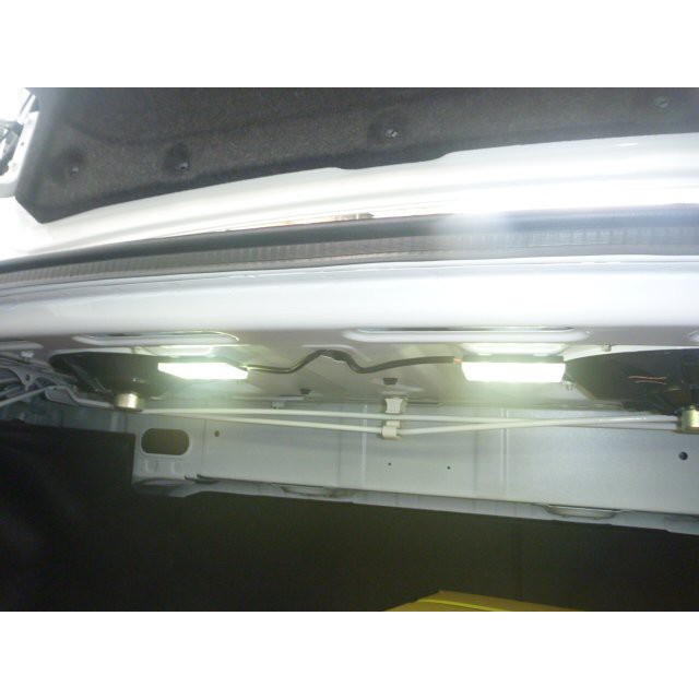 (柚子車舖) COROLLA GOA COROLLA 專用後行李廂LED燈,專用轉接插座 台製品 可到府安裝