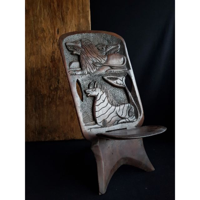 【 Sold 】稀有物件 非洲部落 手鑿 原木椅 整張原木 非洲藝術 動物生動雕刻 ( 收藏擺飾 空間佈置 部落文化 )