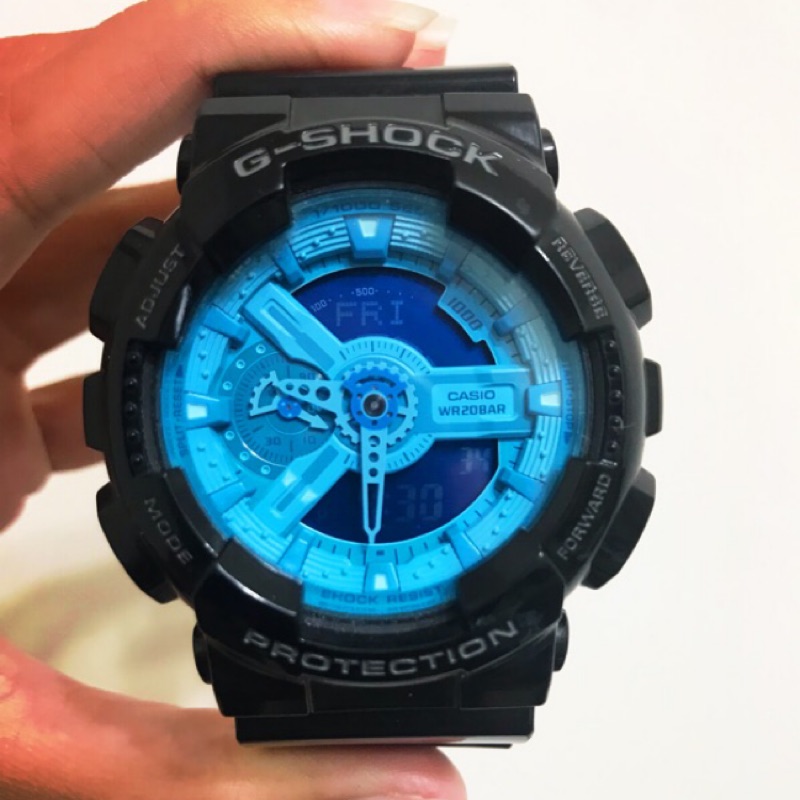 G-SHOCK 黑藍 手錶 GA-110B-1A2