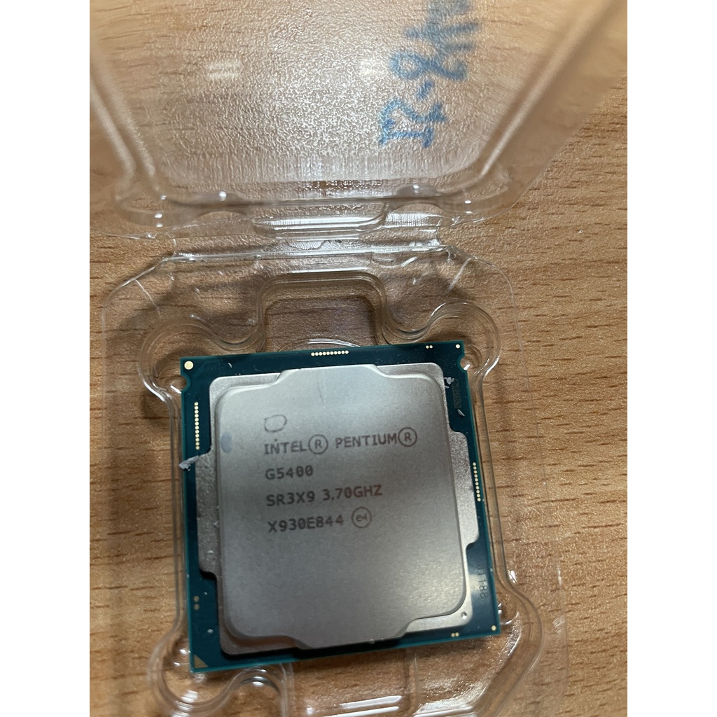 Intel Pentium G5400   LGA 1151 已過保