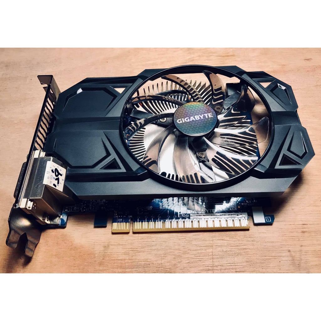 二手良品 技嘉 GTX750TI 2G DDR5 6PIN供電