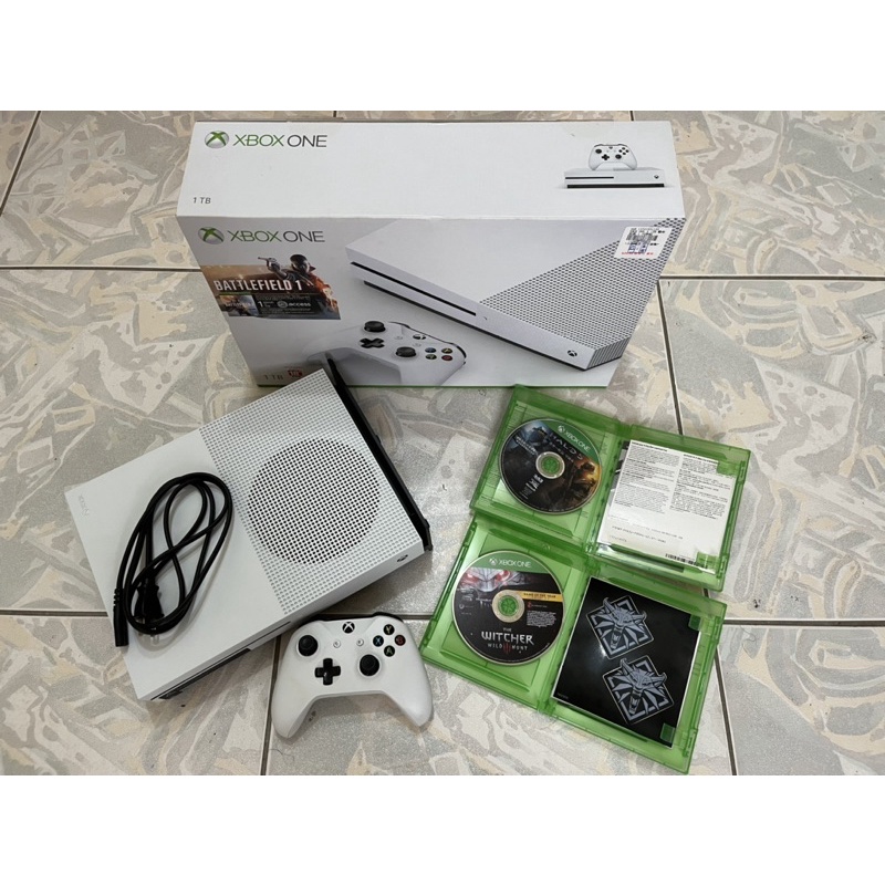 Xbox One S 1TB 主機+兩片遊戲