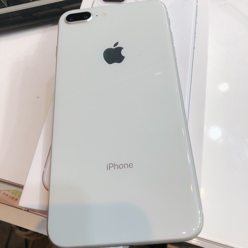 iPhone 8 Plus 64gb