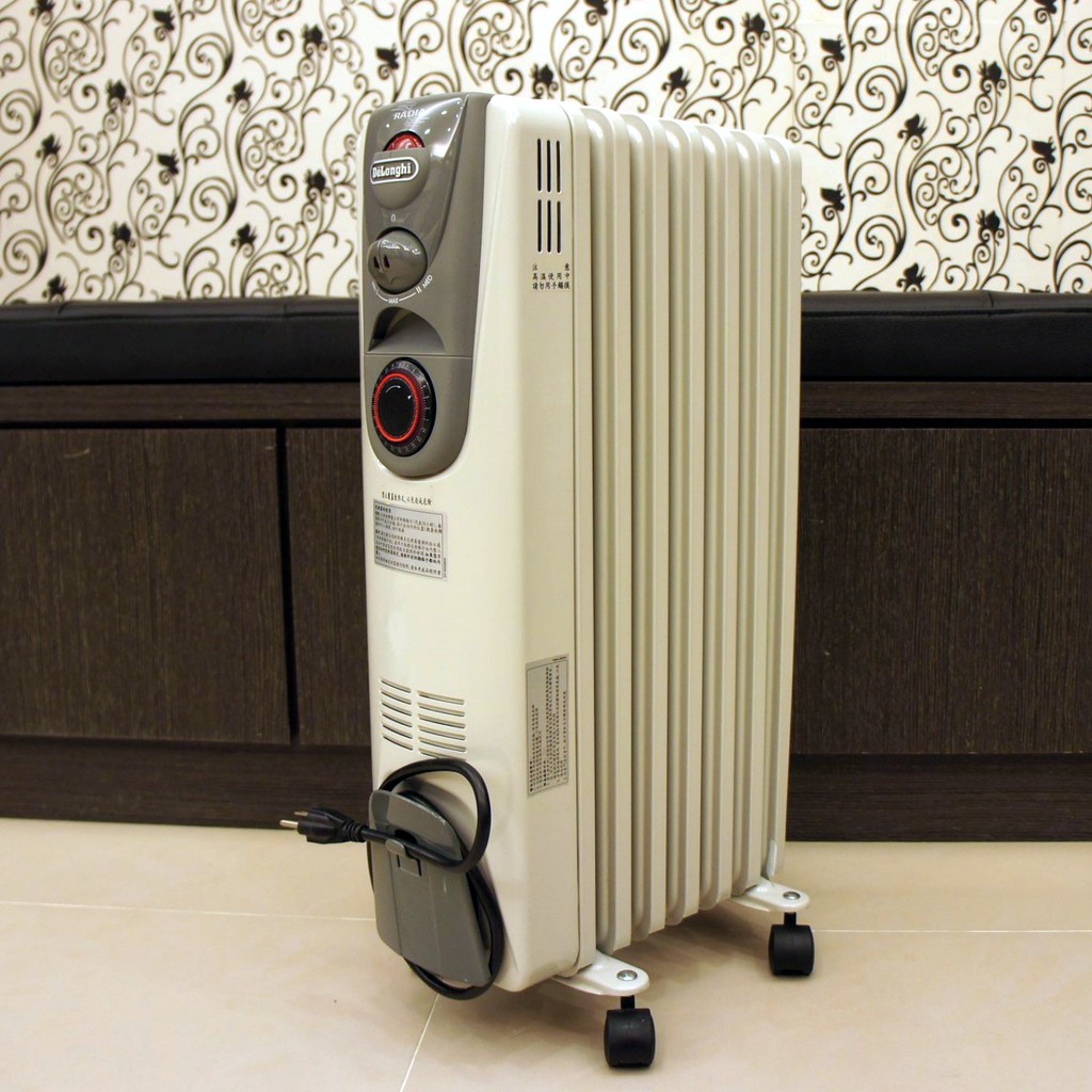 二手葉片電暖器  迪朗奇七葉片式油壓電暖爐( MG15T ) 門市更衣室專用，極新少用
