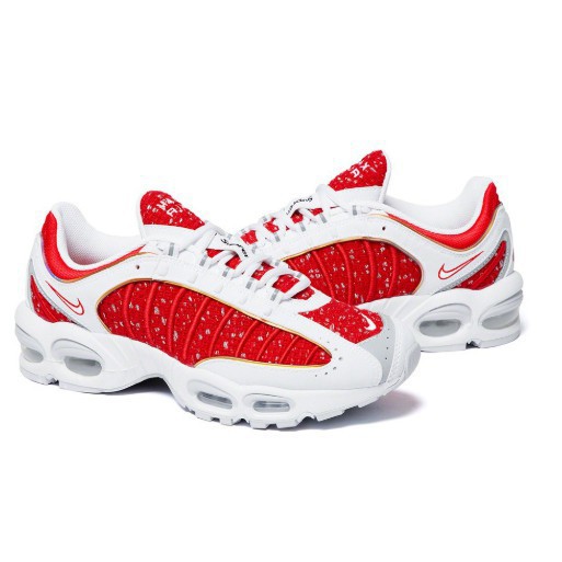 nike supreme air max tailwind