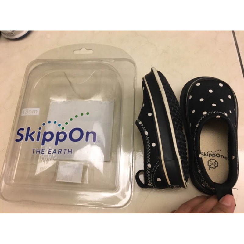二手 SkippOn 鞋 剩藍白點