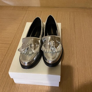 全新法國COSMOPARIS 金屬鏡面皮銀色樂福鞋