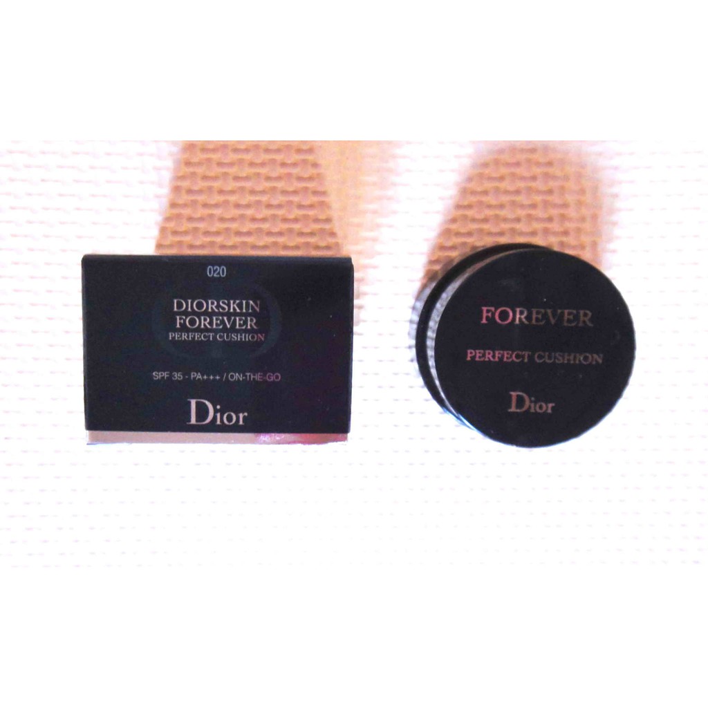 Dior 迪奧超完美持久氣墊粉餅 SPF35 PA+++