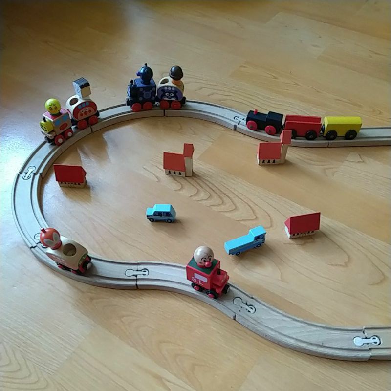二手木製火車軌道組/磁性麵包超人火車組/木頭房屋/似IKEA火車軌道