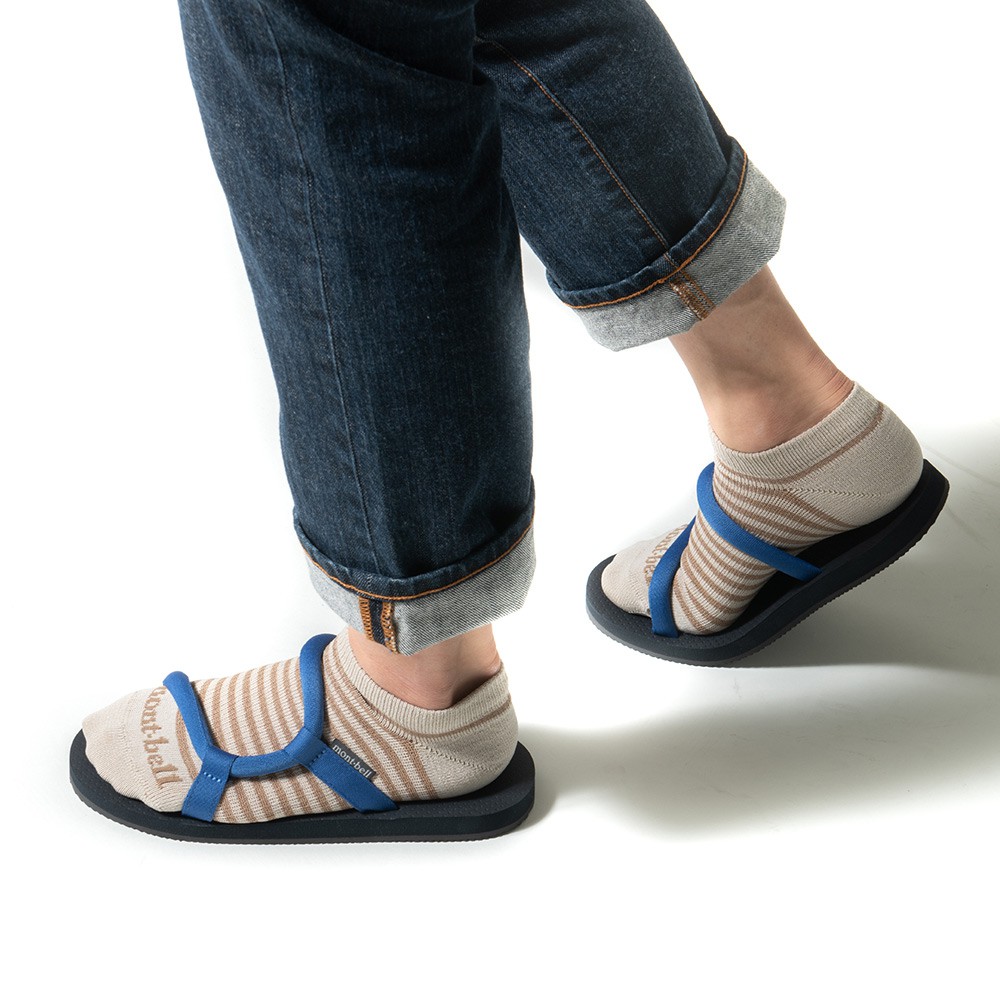 日本mont Bell 深藍 藍輕量拖鞋 Sock On Sandals 碧綠商行 蝦皮購物