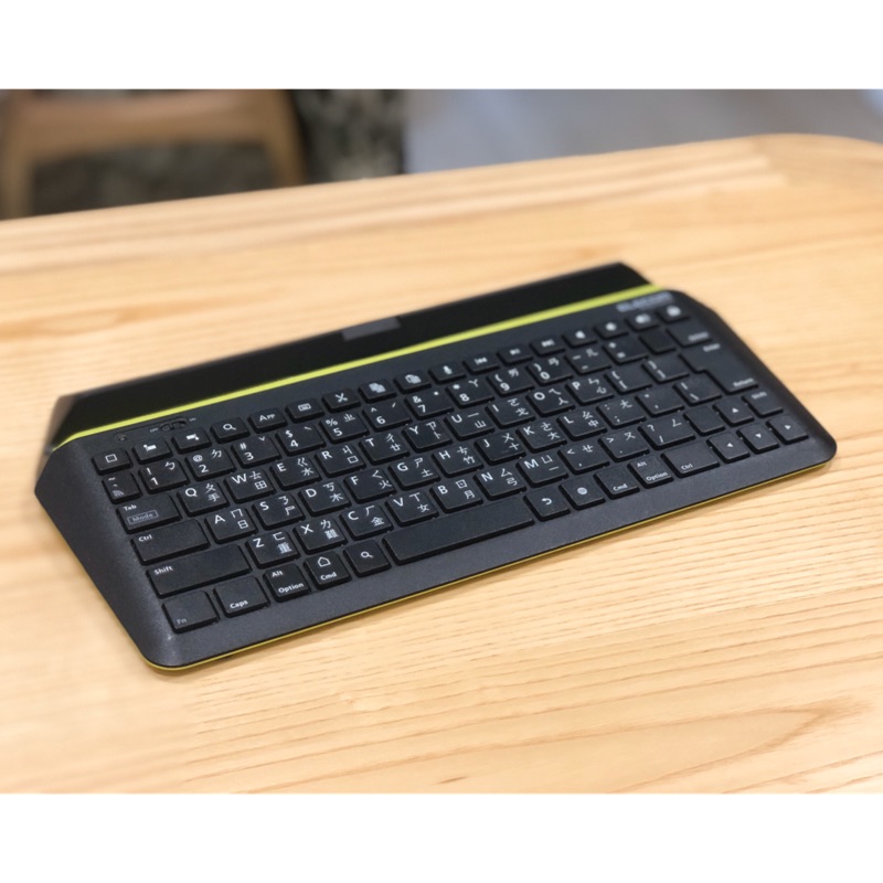 Elecom Tk Fbp067 藍芽無線鍵盤二手1顆3號電池即可使用 蝦皮購物