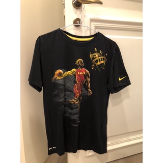 二手 Nike運動籃球T-shirt 便宜售