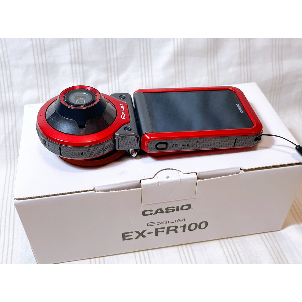 Casio Ex-FR100 網美自動美肌 超廣角防水相機