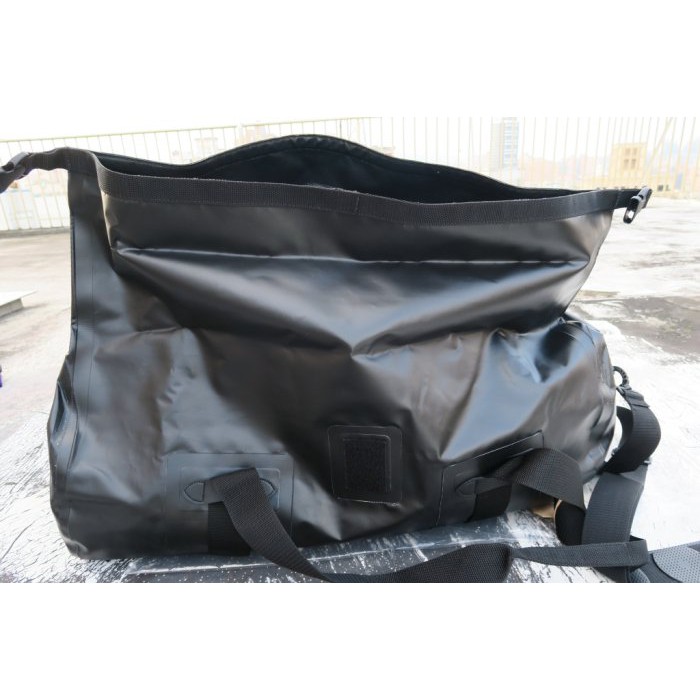 《Classic Hunter》全新美國製百年經典Filson【18盎司Dry Duffle】黑色大型旅行袋運動包