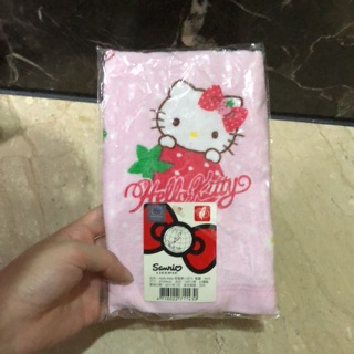 Hello kitty 草莓季🍓 毛巾
