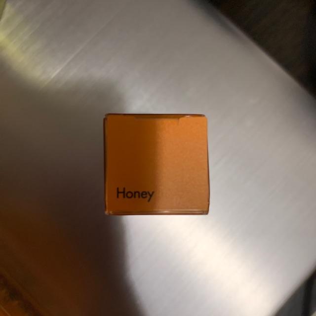 最後一組三支 Cyber Colors護唇膏 潤唇膏乳木果牛油果橄欖 蝦皮購物