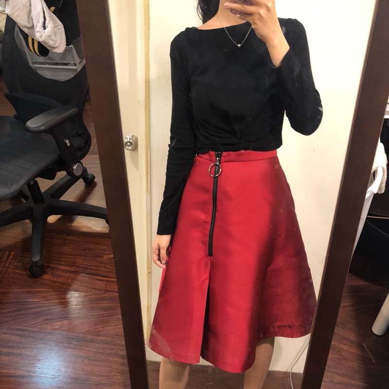 Chloe chen緞面大紅刺繡裙0號