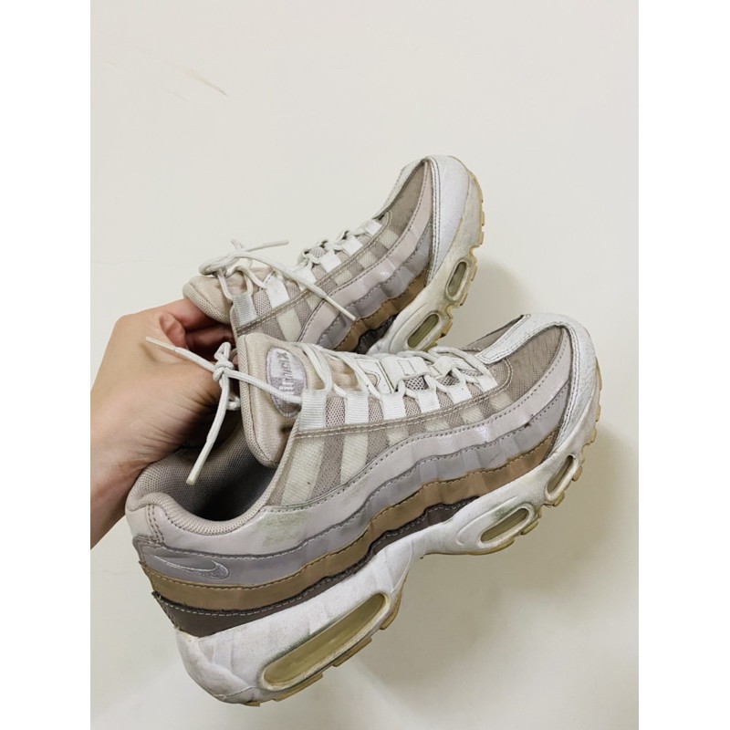cream nike air max 95