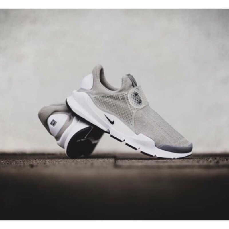 現貨 NIKE Sock Dart SE