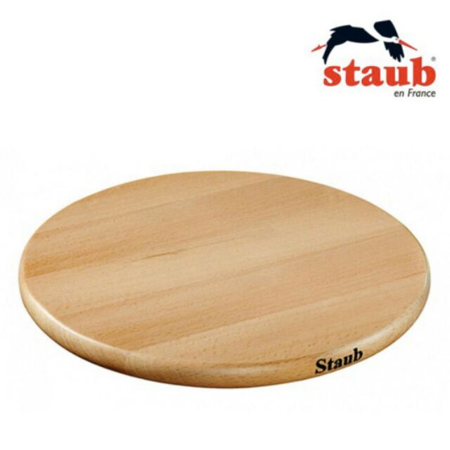 Staub 磁性木頭鍋墊，適用於所有鑄鐵鍋，可防止鍋的滑動，很方便安全的鍋墊