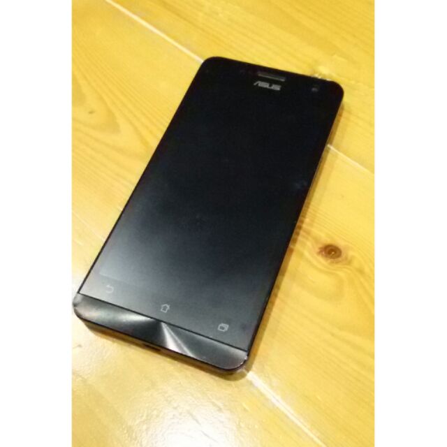 3G手机ASUS ZenFone 5 (容量8G) 賤價賣
