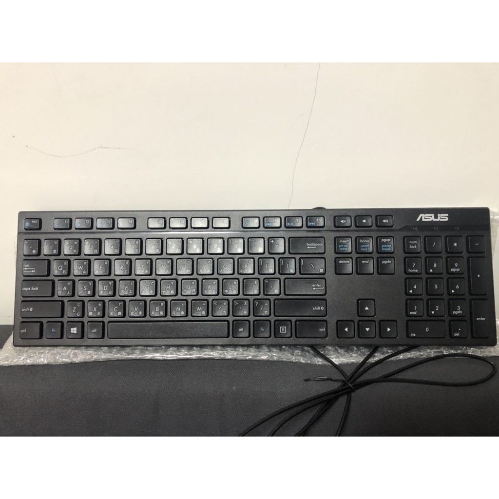 【郵局出貨免運】ASUS全新有線鍵盤 AW211 輕薄素面黑色 靜音