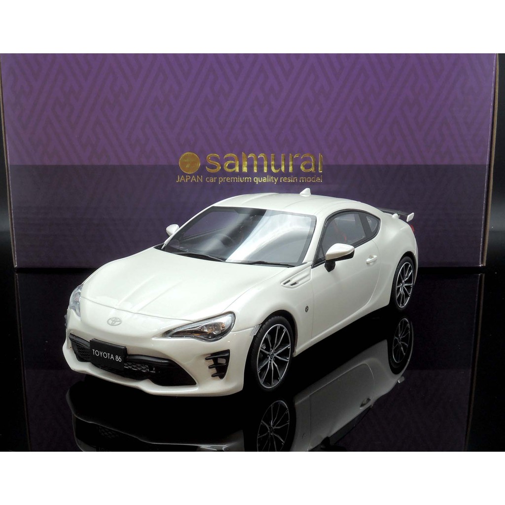 【M.A.S.H】現貨瘋狂價 Kyosho 1/18 Toyota 86 GT white