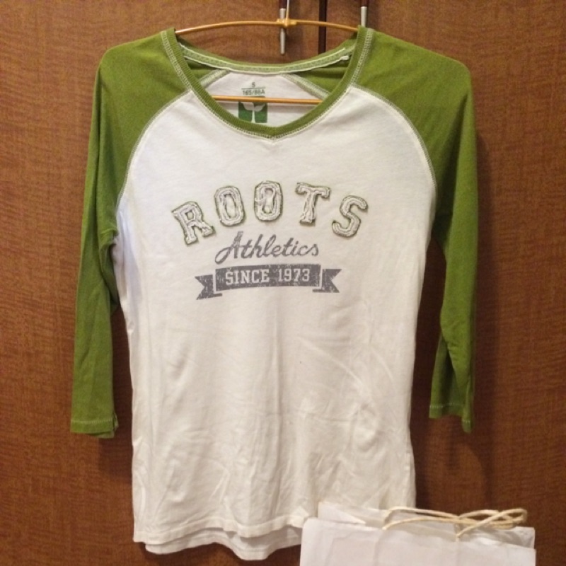 ROOTS 短袖 七分袖 T恤 女性衣服