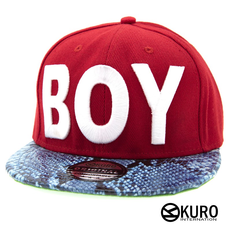 KURO-SHOP紅色藍色蟒蛇帽沿BOY電繡潮流平板帽棒球帽