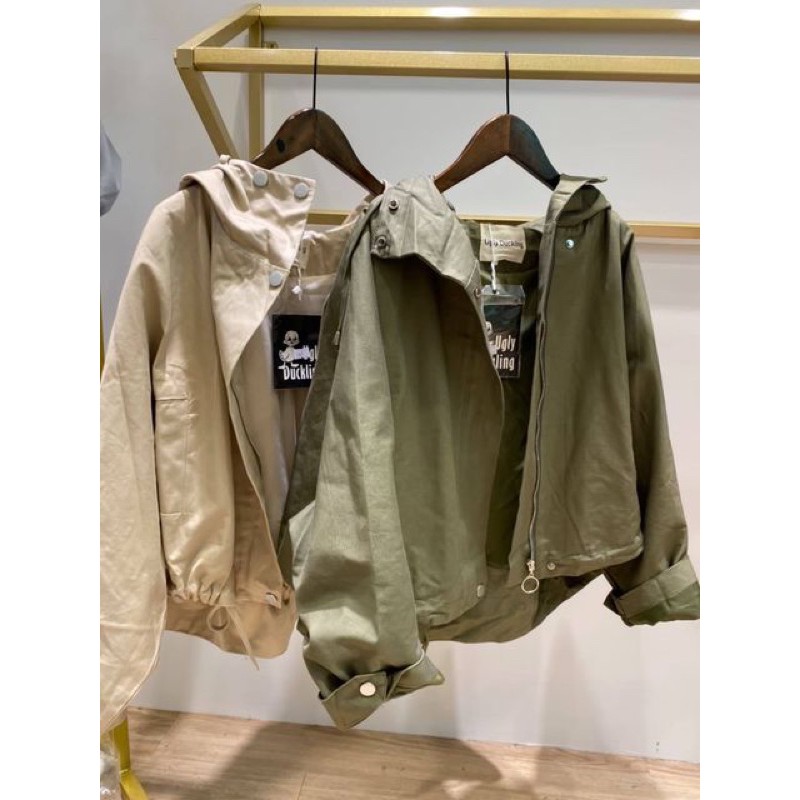 全新短版連帽風衣外套軍綠色 蝦皮購物