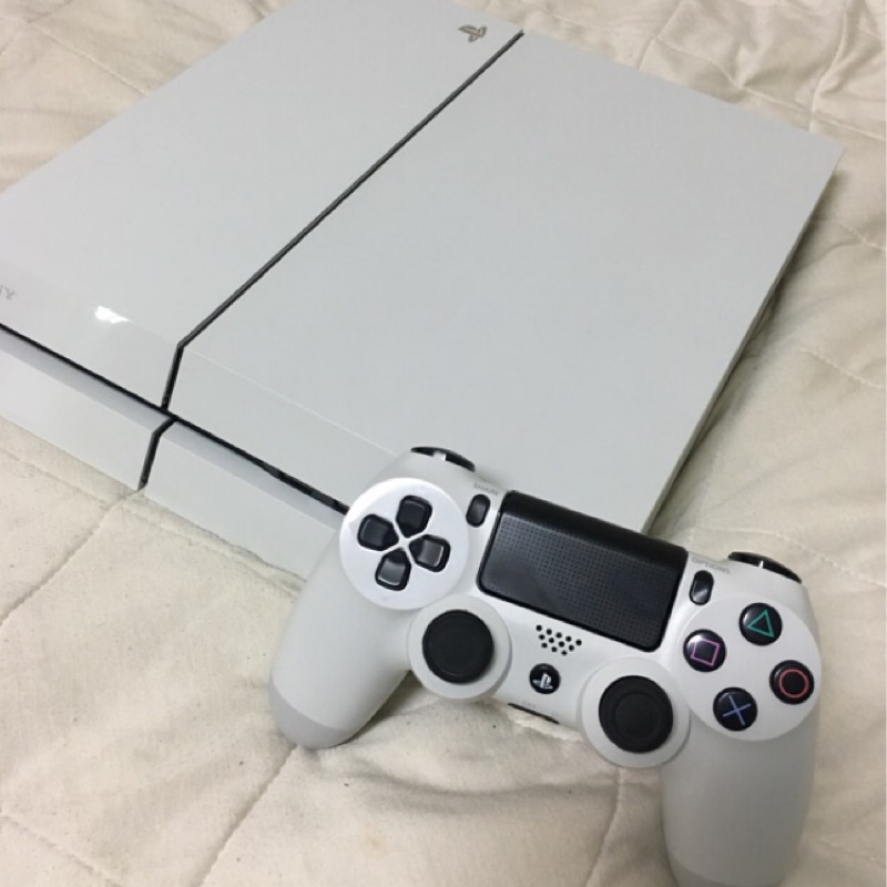 肉腳蛋ps4遊戲主機 Cuh 17型冰河白500gb遊戲主機 蝦皮購物