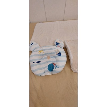 mamaway芬蘭床專屬抗菌床墊＋護頭型枕＋小枕頭＋送2套新衣禮盒