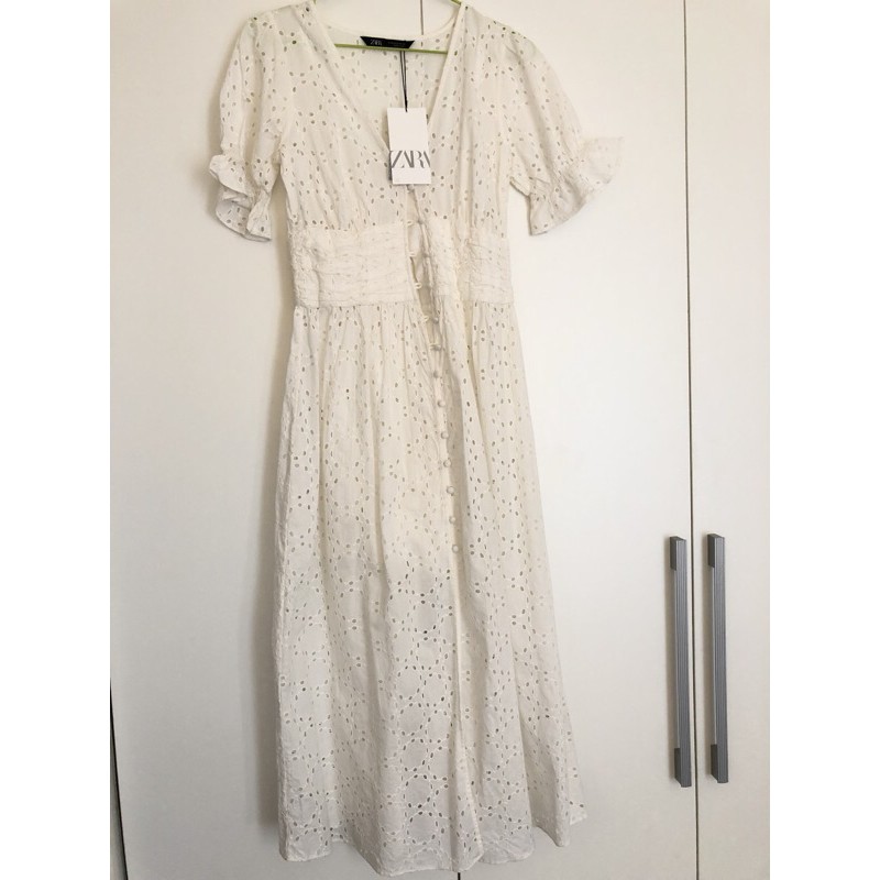 Zara 鏤空白長洋裝| 蝦皮購物