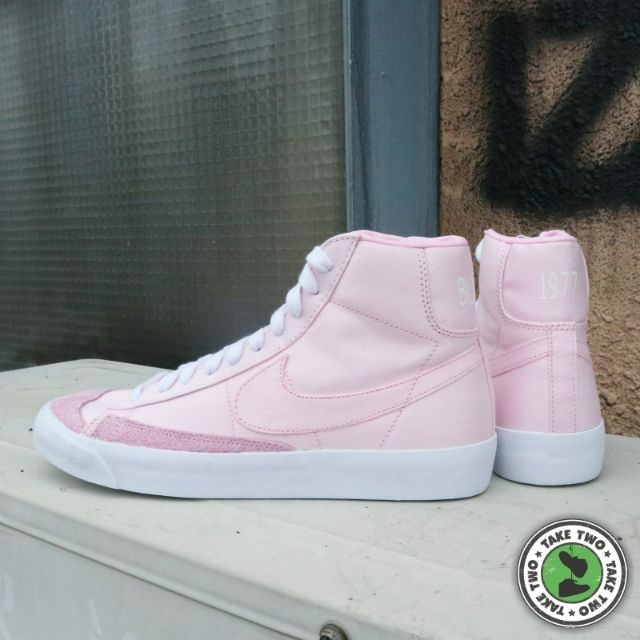 nike blazer vintage pink