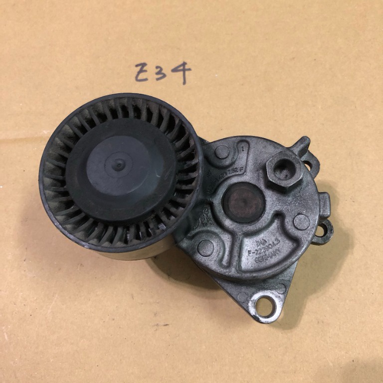 BMW E34 E36 E39 M50引擎 壓縮機 皮帶調整器 皮帶調整惰輪 總成 皮帶調整 (原廠中古件)