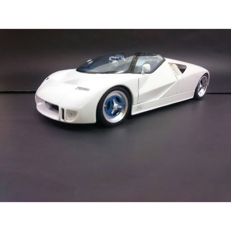 福特GT90 1:18金屬模型車