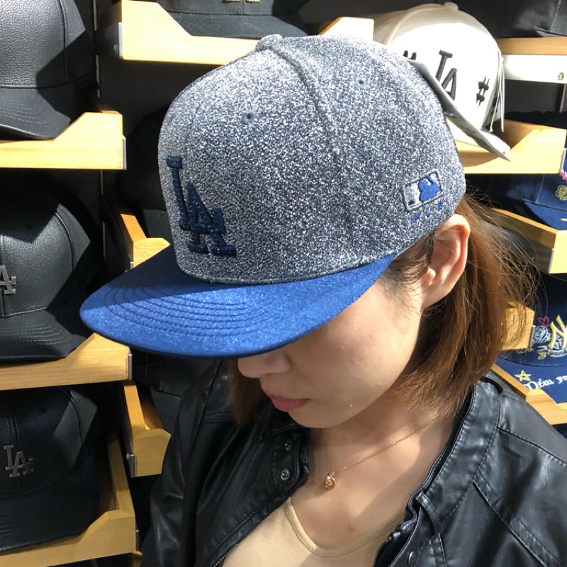 MLB 道奇大聯盟 正韓 棒球帽 老帽 黑金LA閃亮亮帽簷深藍款 💫JV韓國小物💫 「現貨出清」