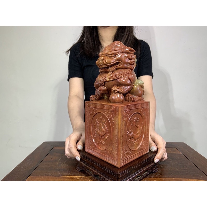 【福寶藝品】天然壽山石【獅鎮守】宮廟印 玉璽印章 壽山石印 壽山石印章 官印大印神明印章 收藏擺件 風水鎮宅擺件 G91